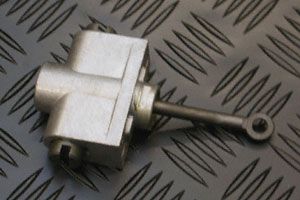 Land Rover AEU2734 | Handbrake Expander - LT230 NV225