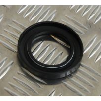 Oil Seal - Front Output Shaft - LT95 | Series 3 Stage 1 V8