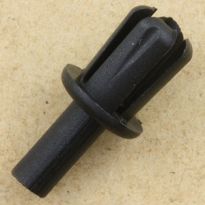 8mm Plastic Drive Rivet - Trim Fastener | Defender, Discovery, Range Rover