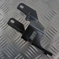 Bracket Assembly - Front Bumper Mounting - Discovery 2 1998-2004
