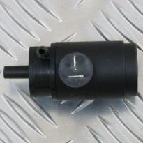 Windscreen Washer Pump - Defender, Discovery, Range Rover Classic