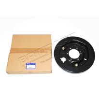 Right-Hand Rear Drum Back Plate - Rear Drum Brakes | Defender To VIN KA930545