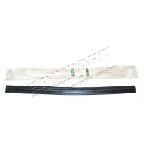 Front Door Glass Run Channel Seal - Lower | Range Rover P38 1994-2001