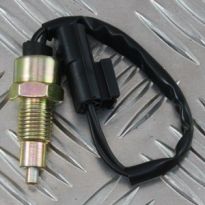 Reverse Light Switch - R380 5-speed | Defender, Discovery, Range Rover P38