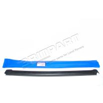 Left-Hand Windscreen A-Post Finisher - Discovery 1
