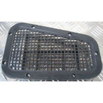 Left-Hand Wing Top Air Inlet Grille - Right-Hand Drive | Defender 1987-2006