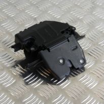 Tailgate Latch Assembly - Tailgate Lock Controls | Range Rover L322
