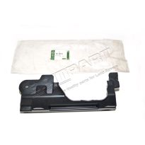 Left-Hand Centre Rear Bumper Bracket - Discovery, Range Rover Sport