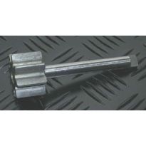 Oil Pump Shaft & Gear - 3.5 V8 | Defender, Discovery 1, Range Rover Classic