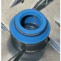 Valve Stem Oil Seal - V8 Carb & V8 EFI | Defender, Discovery, Range Rover