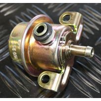 Fuel Pressure Regulator - V8 EFI | Defender, Discovery, Range Rover