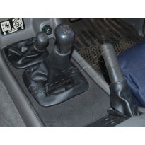 Hi/Low Gear Selector Gaiter - Black Vinyl | Discovery 1 & 2