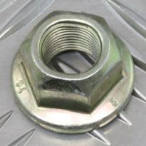 M16 Flanged Nut - Knuckles & Hubs | Range Rover L322 2002-2012