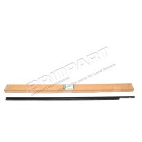 Door Belt Weatherstrip - Outer Right Hand Door | Freelander 2 2006-2014