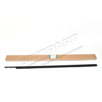 Door Belt Weatherstrip - Front Door Glass & Window Controls | Freelander 2