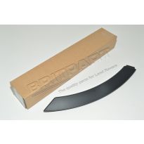 Left-Hand Cladding Trim - Front of Rear Wheel Arch | Range Rover Evoque L538