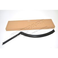 Right-Hand Rear Door Opening Seal - Range Rover L322