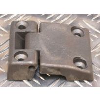 Left Hand Lower Door Hinge - Front & Rear | Series 72 On, Defender to 1998
