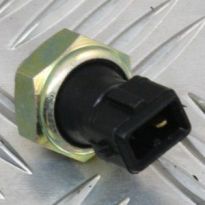 Tapered Oil Pressure Switch - TD5 & 2.0 MPI | Defender & Discovery & Freelander