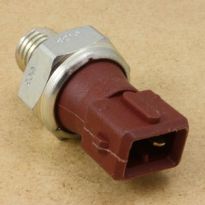 Oil Pressure Sensor - 1.8 KV6 V8 | Discovery 2, Freelander & Range Rover P38