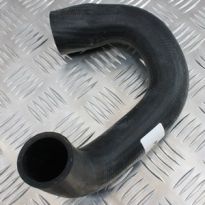 Right-Hand Lower Radiator Coolant Hose - 2.5 Diesel | Range Rover P38