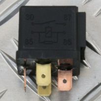 Normally Open ABS Pump Relay - Black | Range Rover Classic