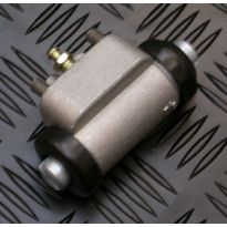 Wheel Cylinder - Rear Left - Defender 90 to 1991, Up to VIN HA701009