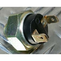 Reverse Lamp Switch - V8 with LT85 gearbox | Defender, Range Rover to 1985