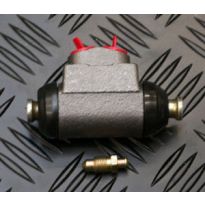 Rear Wheel Cylinder - RH Rear Drum Brake | Freelander 1996-2006