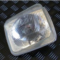 Right-Hand Front Halogen Headlamp - Wipac, RHD | Discovery 1