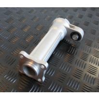 Front Axle Case Support - Discovery 3, Discovery 4, Range Rover Sport