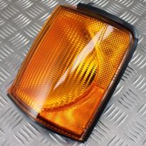 Front Left-Hand Amber Indicator Lamp Assembly - Discovery 2 1998-2004